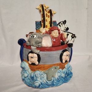 Bico Noah's Ark Ceramic Cookie Jar